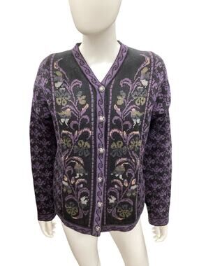Cherry Lewis Cardigan Women’s Size M 100% Wool V-Neck Short Flower Motif Purple